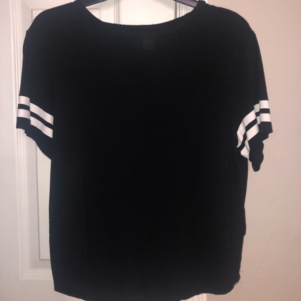 H&M Black Striped Sleeve T Shirt